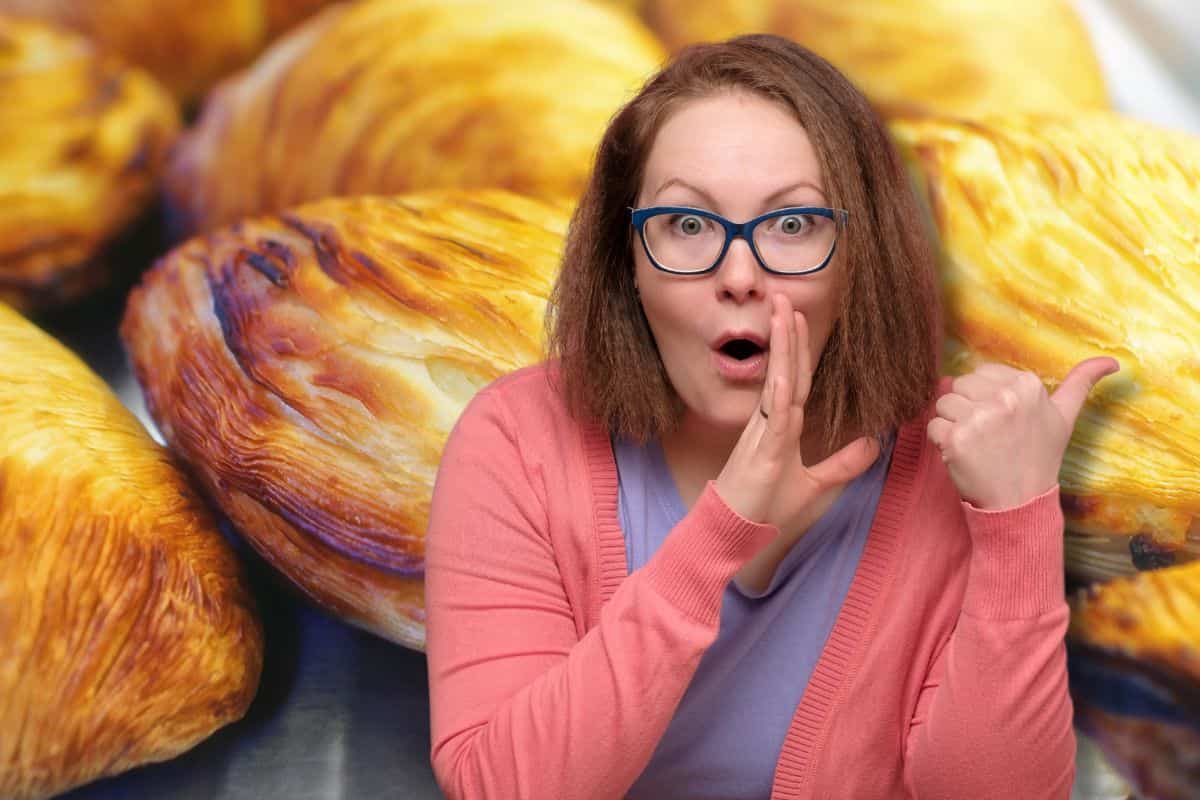 Sfogliatelle napoletane: svelata finalmente la ricetta segreta facilissima per farle buone come quelle dei pasticcieri