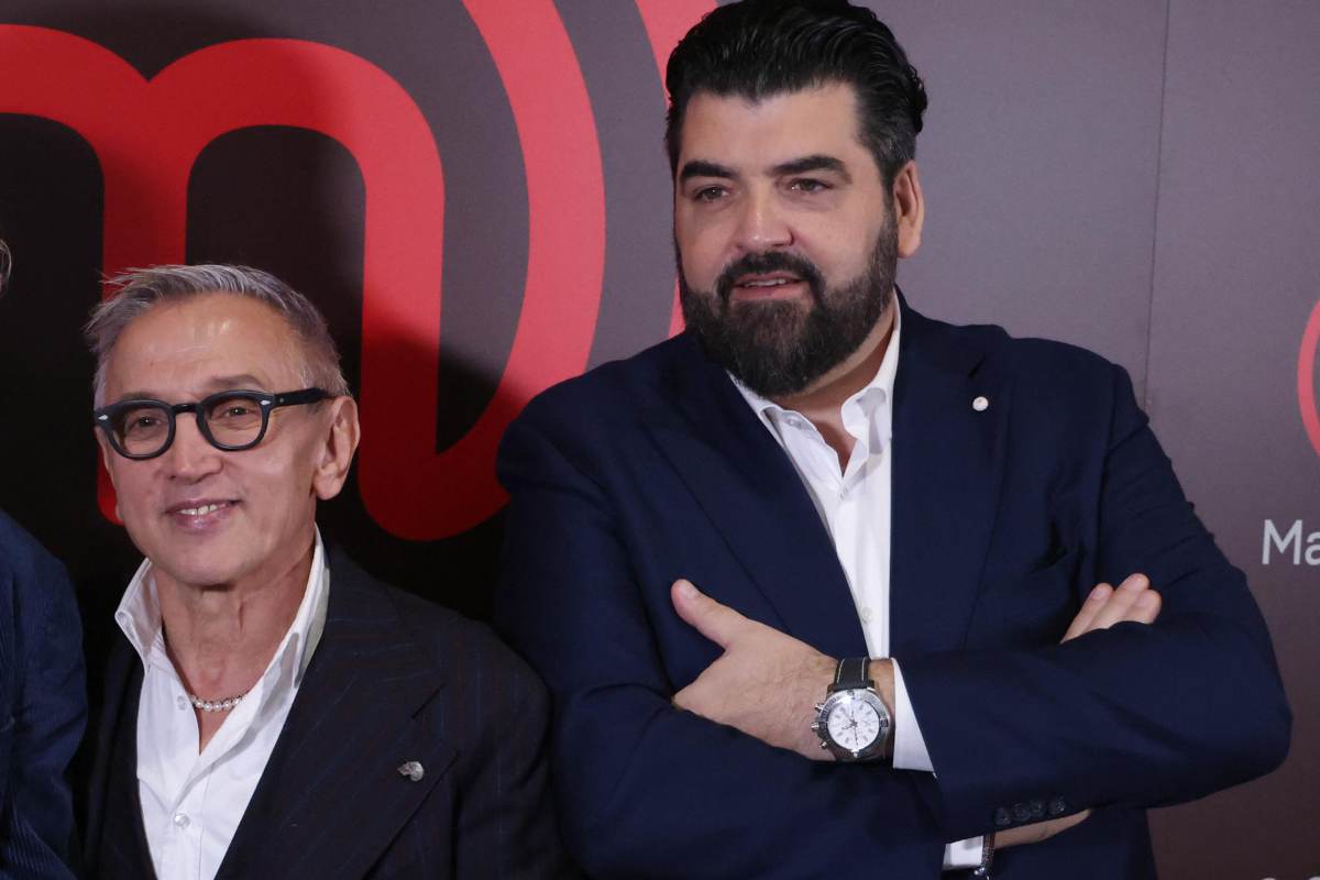 Bruno Barbieri e Antonino Cannavacciuolo, spunta la foto inedita fuori da MasterChef: web in delirio