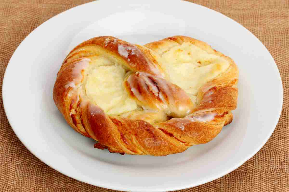 ricetta brioche svedesi alla crema