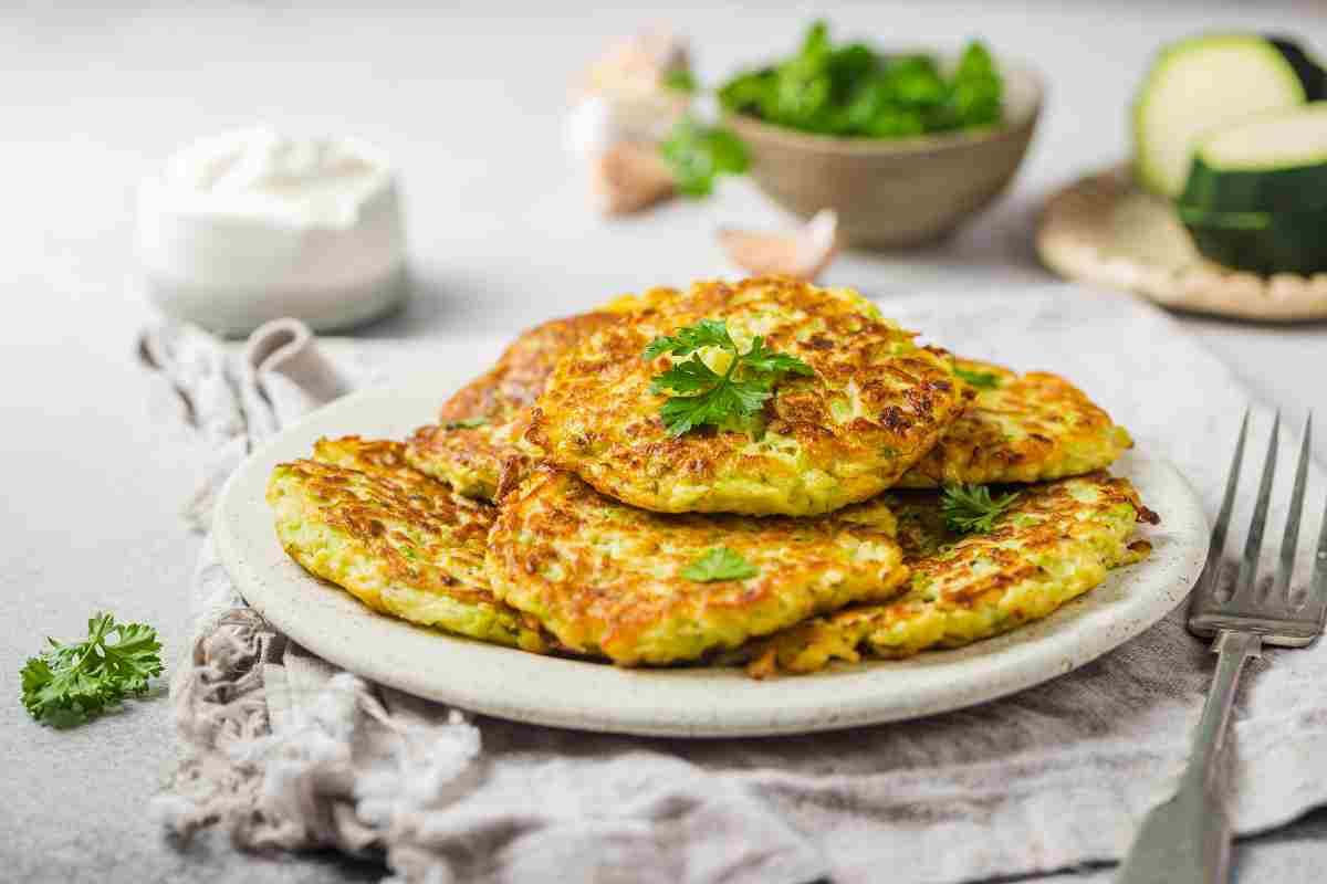 Frittelle alle zucchine al forno ricetta