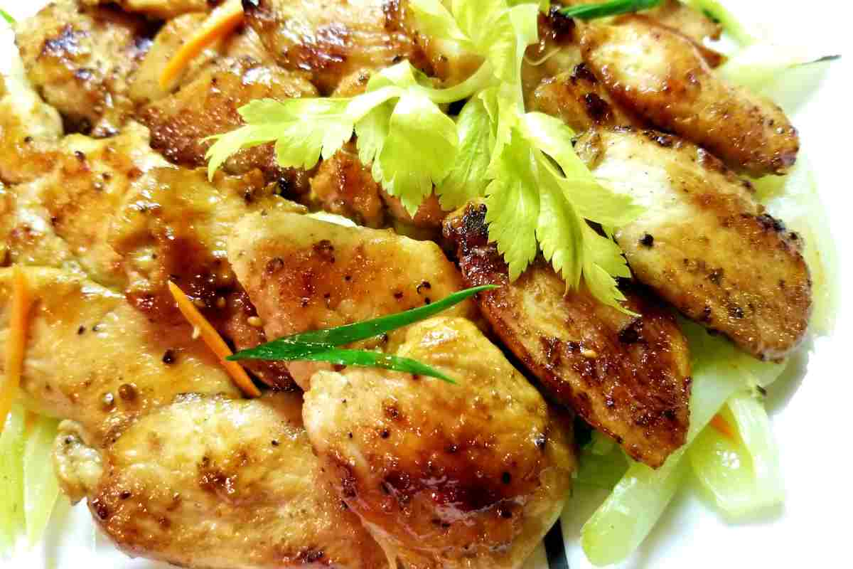 Pollo al latte, preparato così non lo hai mai mangiato: una golosità unica