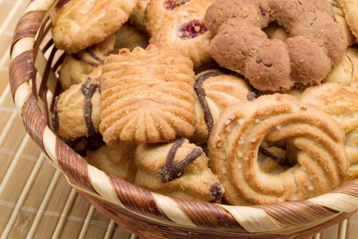 Famosi ed amati biscotti richiamati immediatamente dal Ministero della Salute: il grave motivo