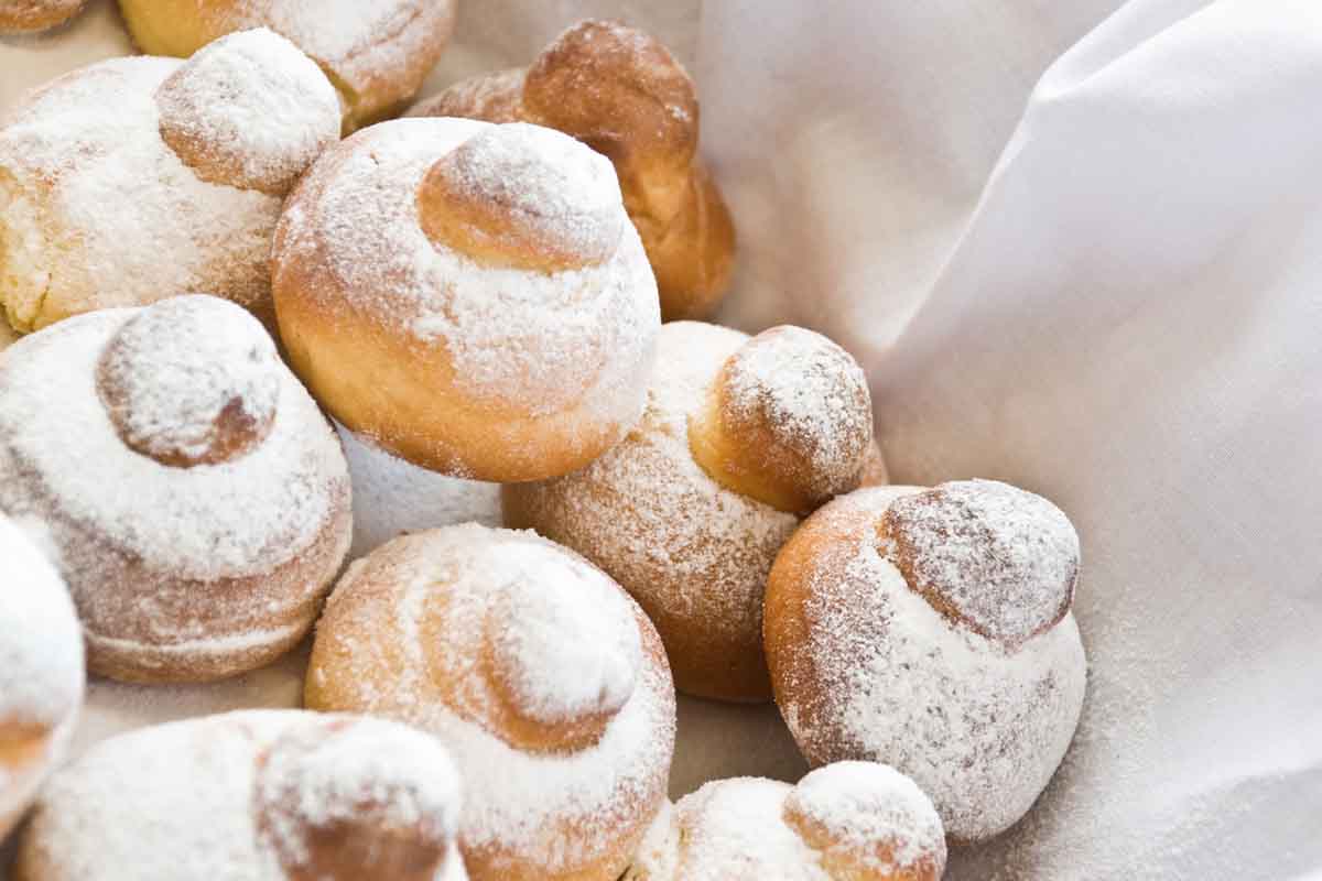 Brioche col tuppo ma senza burro: la ricetta altrettanto golosa che sta spopolando