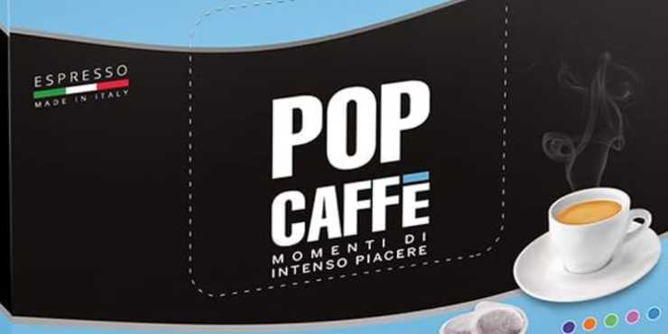 una scatola di cialde della marca pop caffè