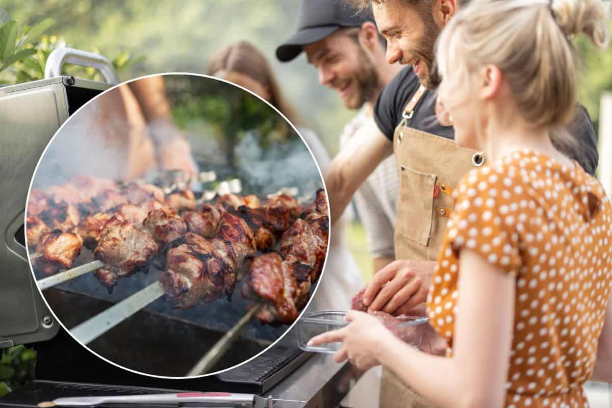 Inizia la stagione delle grigliate, tutti i passaggi per una perfetta riuscita: carne succosa e saporita senza rischi alla salute