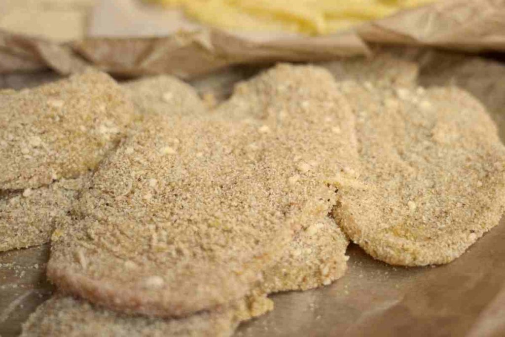 fettine di vitello panate per fare le cotolette alla palermitana