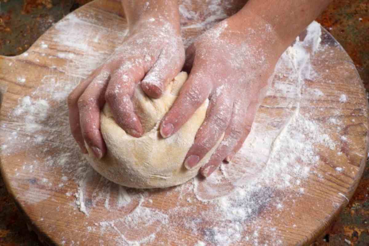 Vuoi fare la pasta fresca? Solo 2 ingredienti, guarda che ricetta incredibile: a Natale ti faccio fare un figurone