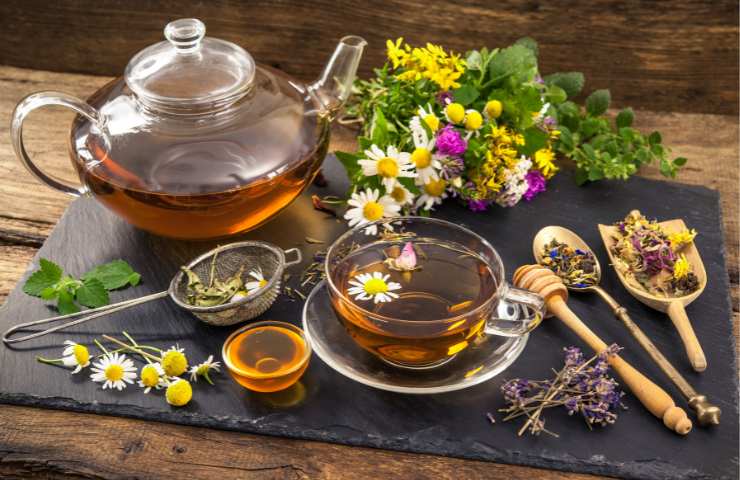 Tisana ed ingredienti sani