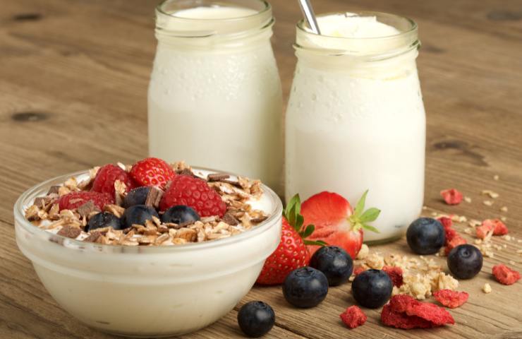Yogurt e frutta