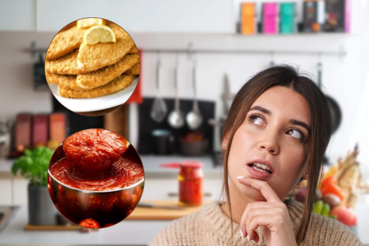 donna che pensa con miniatura di cotolette e sugo di pomodoro