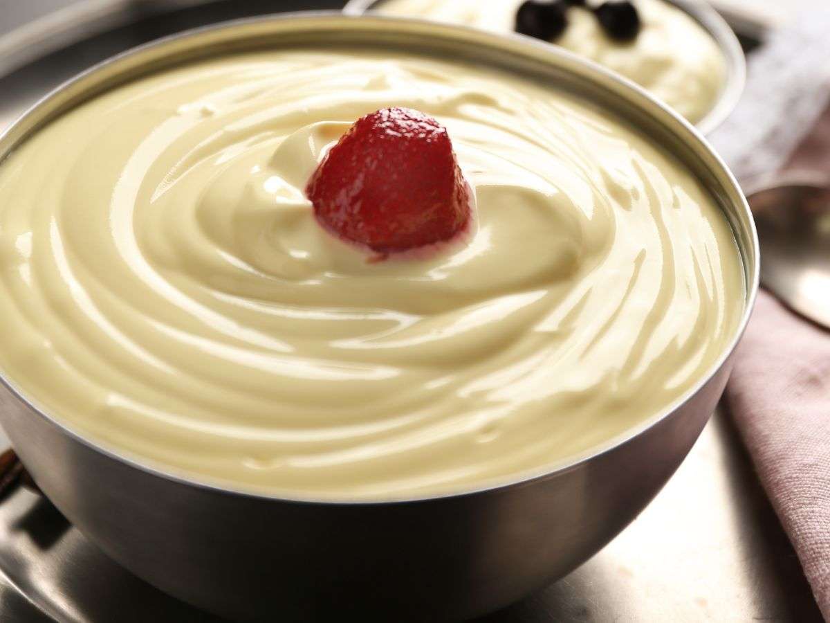 crema alla vaniglia con fragola