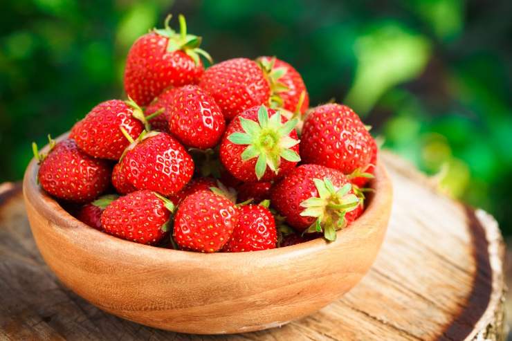 ciotola con fragole