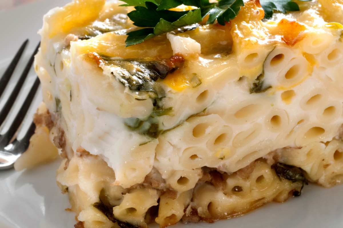 frittata di pasta con besciamella e zucchine