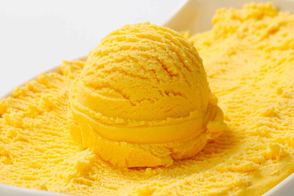 gelato color giallo