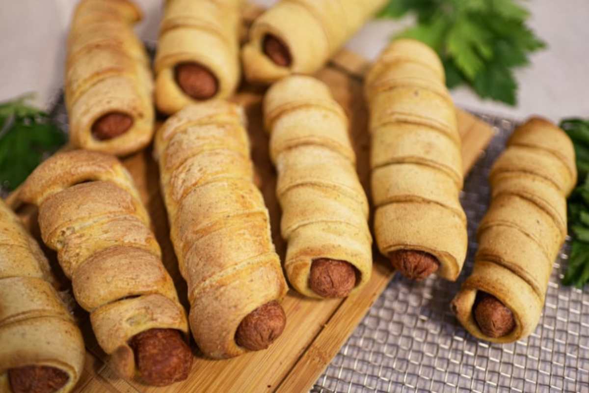 wurstel avvolti nella pasta sfoglia