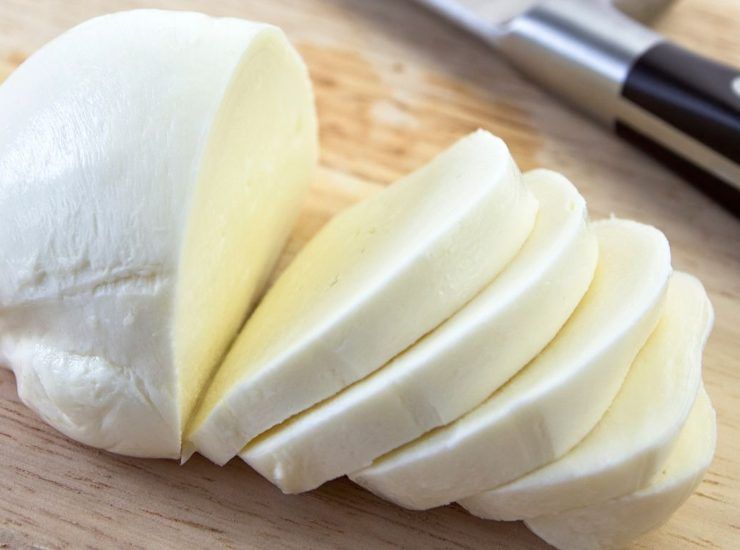 MOZZARELLA