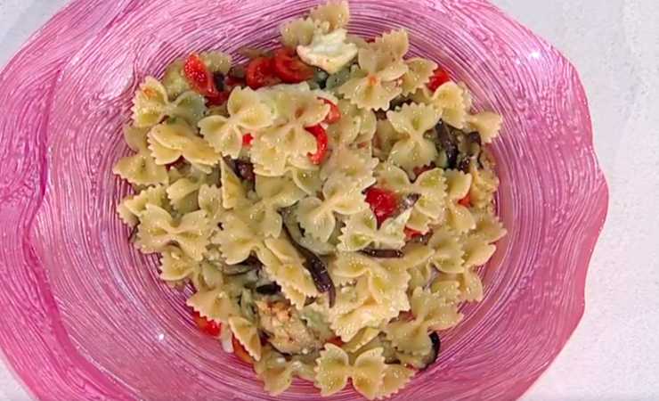 farfalle con pomodorini