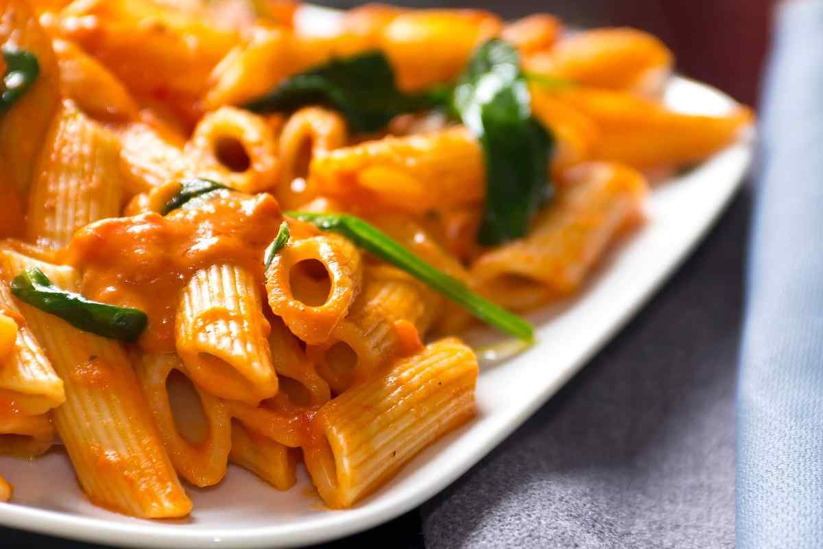 penne basilico e pomodoro