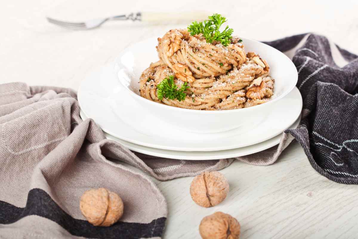pasta al pesto di noci