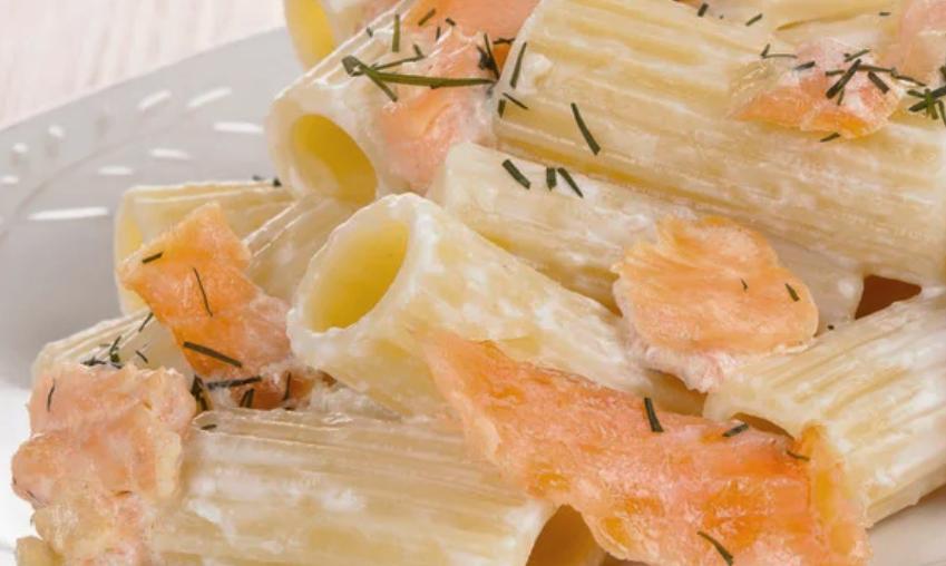 maccheroni con salmone cremosi