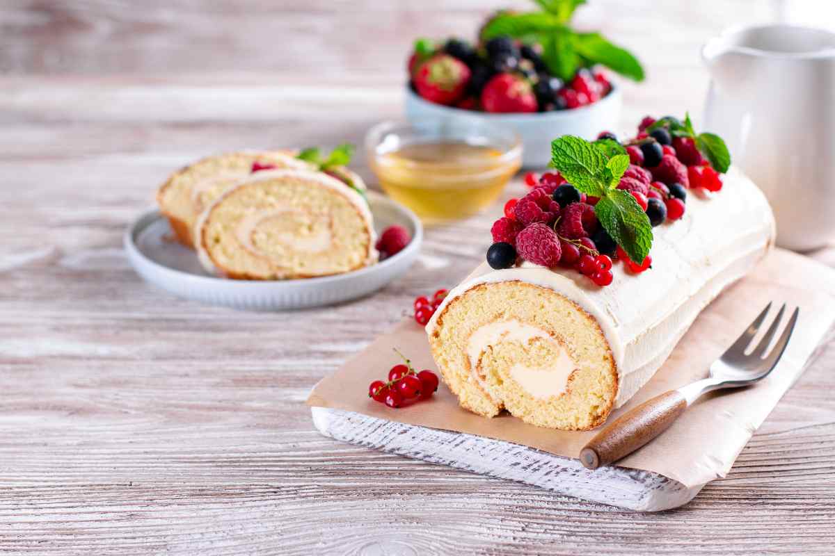 rotolo ai frutti di bosco