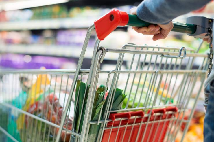 carrello al supermercato