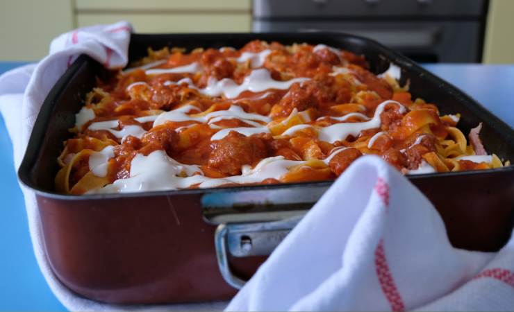 tagliatelle al ragù al forno