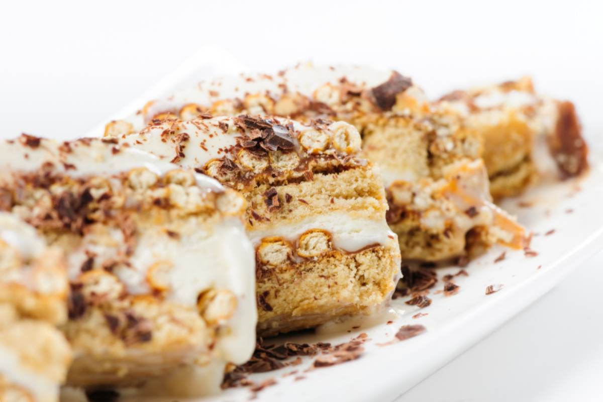 Semifreddo con biscotti e crema
