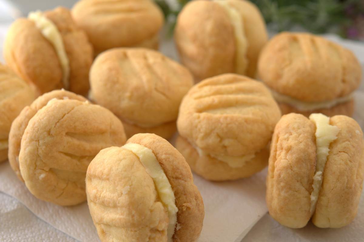 baci di dama al limone