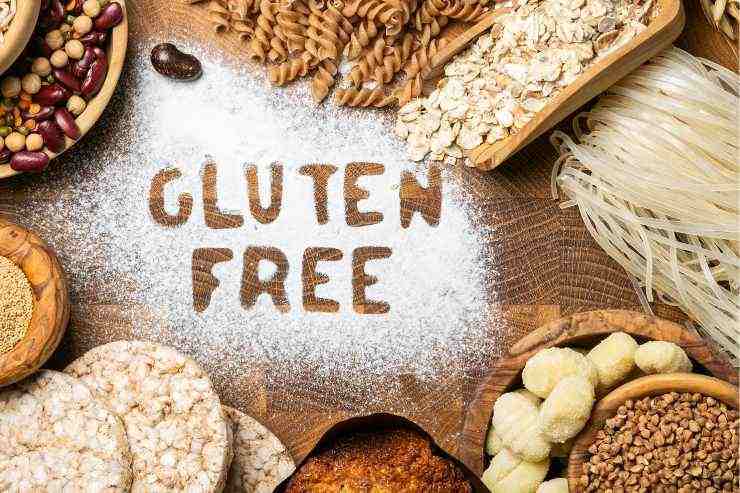 scritta Gluten Free e farine e cereali