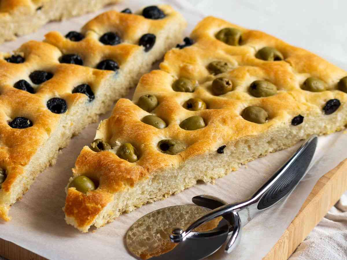 focaccia con olive