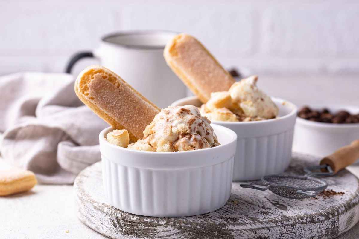 gelato con cacao e savoiardi