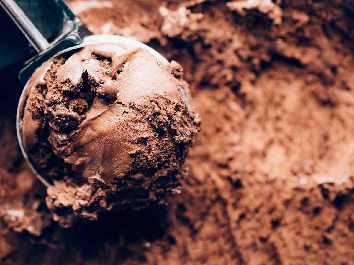 gelato cremoso al cioccolato