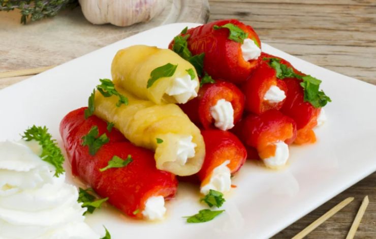 involtini di peperoni con ripieno di ricotta