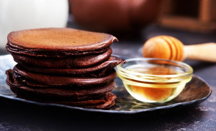 pancake al cacao e miele