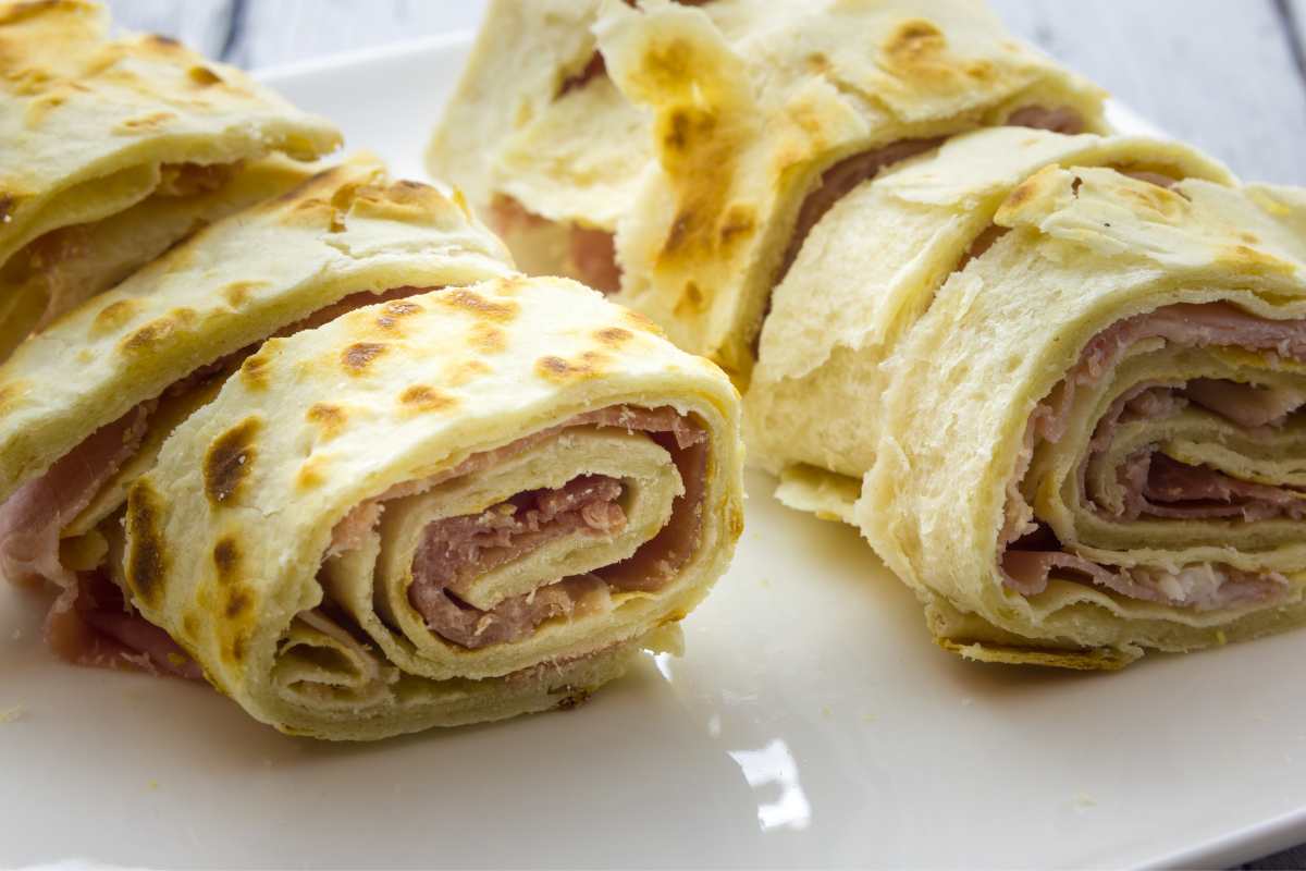 rotoli di piadina