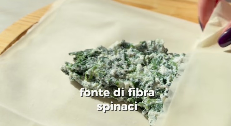 base di fillo con ricotta e spinaci