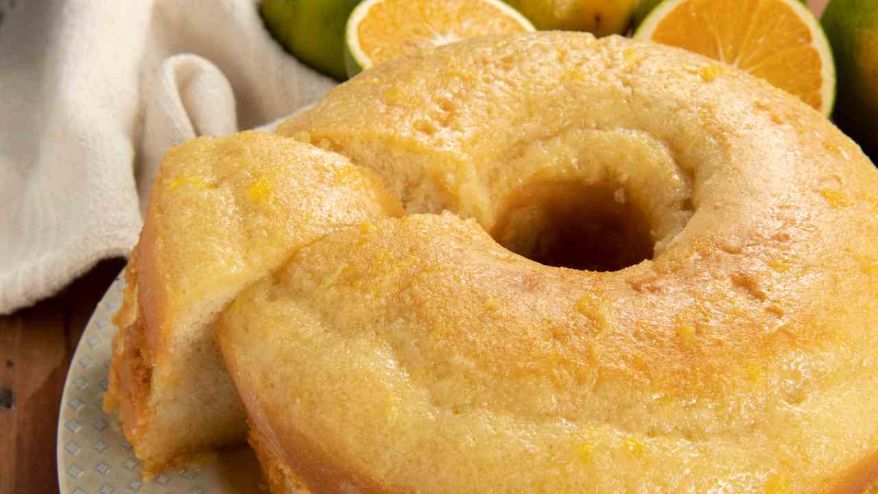 Ciambella agrumata e profumata