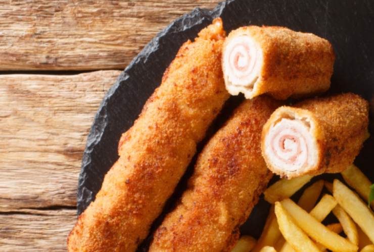 Involtini di maiale impanati