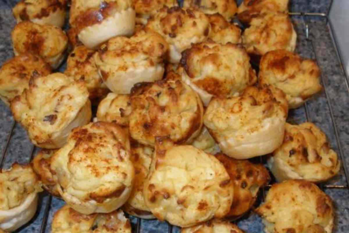 Non come contorno, con queste patate apri il buffet: così sfiziose che una tira l’altra