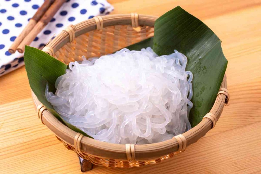 Shirataki in una ciotola
