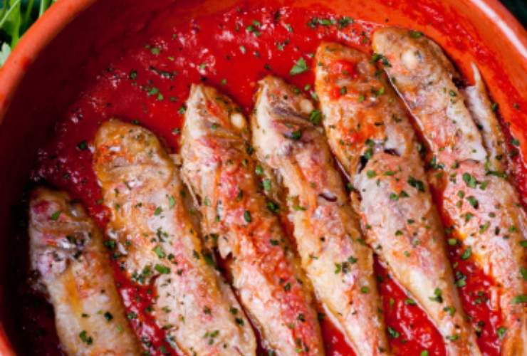 Triglie in salsa di pomodoro e prezzemolo