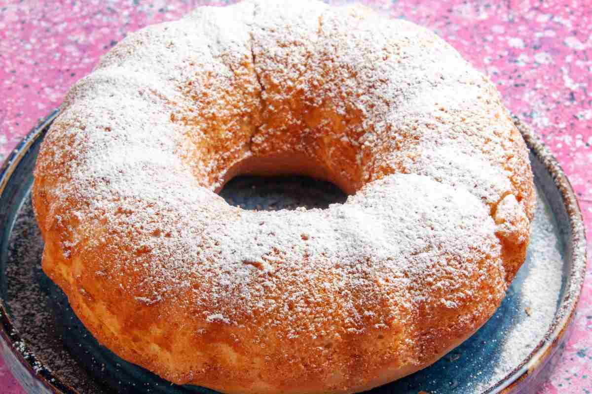 ciambellone con zucchero