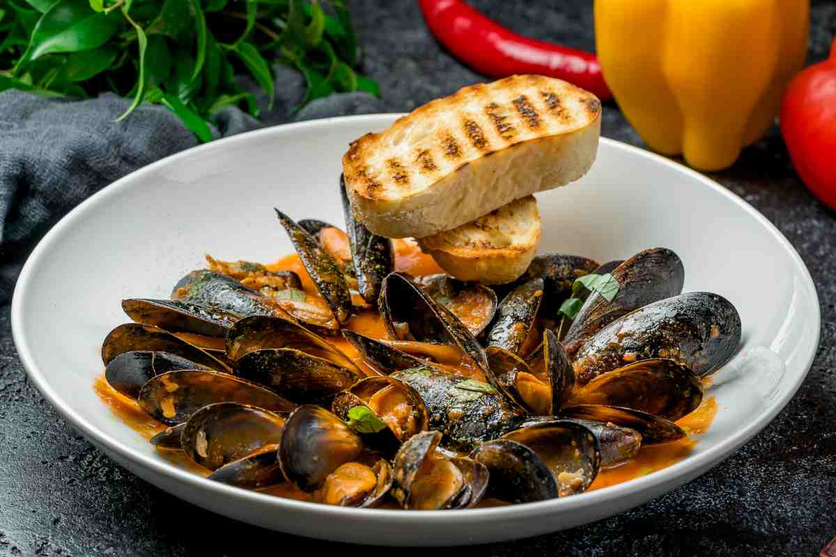 cozze al pomodoro