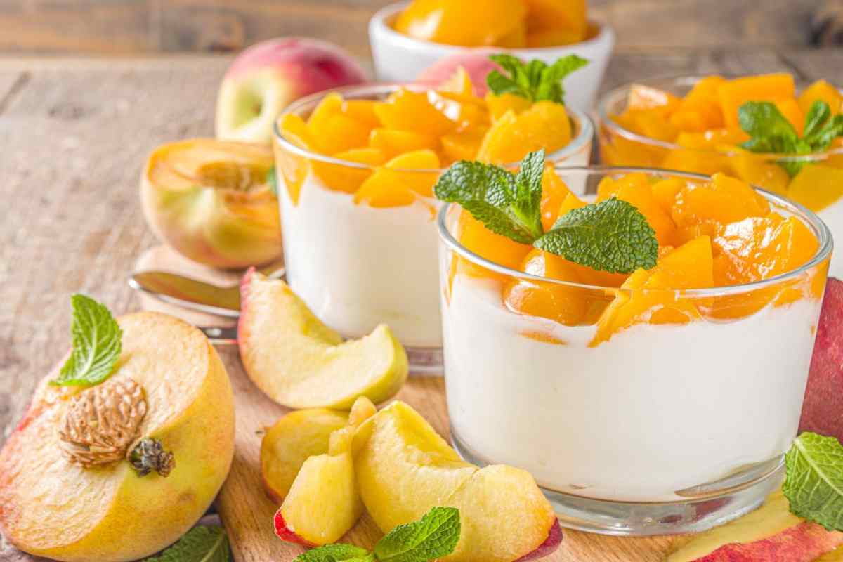 panna cotta alle pesche