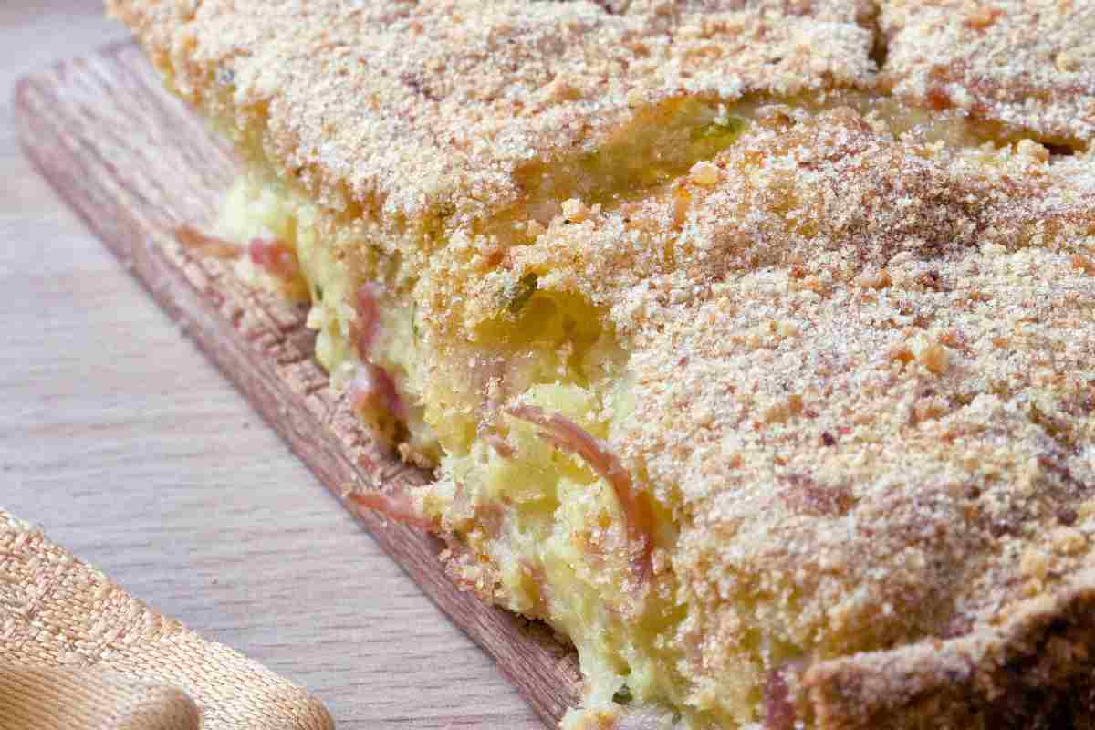 gateau con prosciutto
