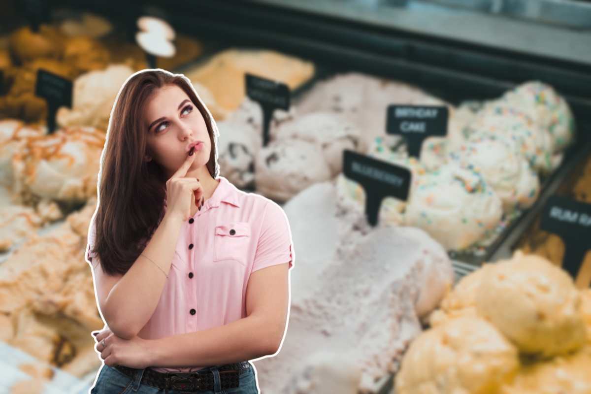 ragazza pensiero e gusti gelati in una gelateria
