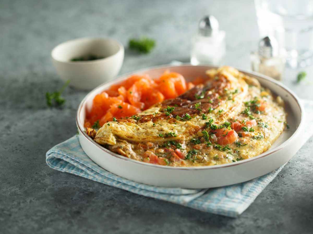 omelette con salmone
