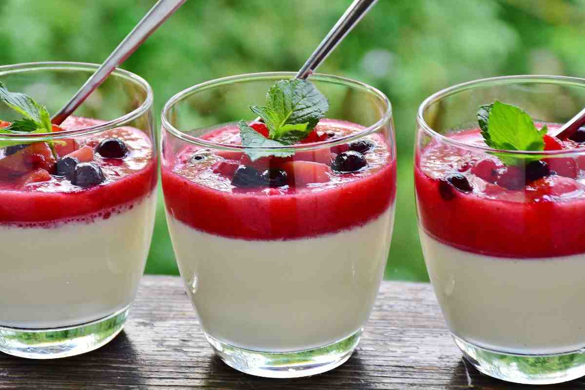 bicchierini di panna cotta