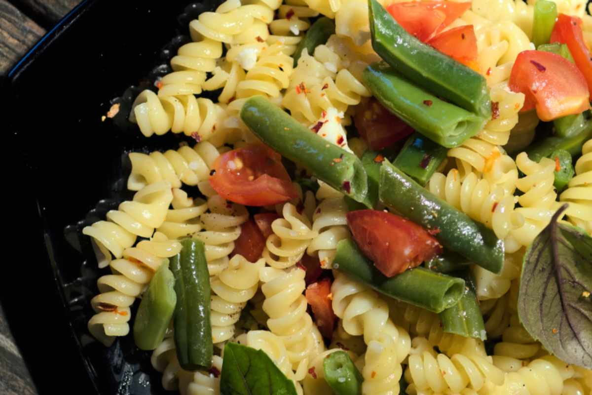 pasta fredda con fagiolini